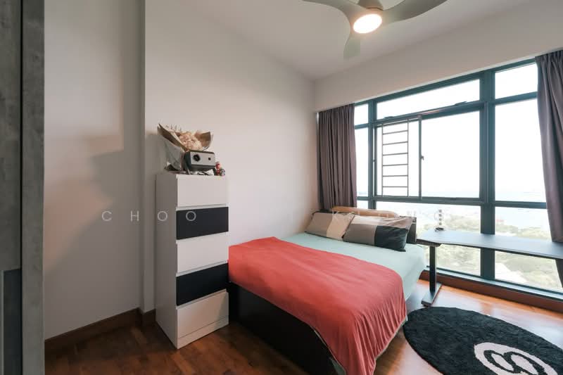 Blue Horizon, 27 West Coast Crescent, 3 Bedrooms, 1,216 sqft, Condominium For Sale, by Choo Wei Kiong, 500201678 - Bedroom - PropertyGuru.com.sg