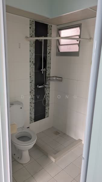 494D Tampines Street 43, 494D Tampines Street 43, 2 Bedrooms, 764 sqft, HDB Flat For Rent, by Dave Ong, 500201698 - Bathroom - PropertyGuru.com.sg