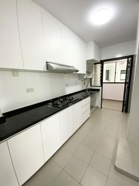 808D Choa Chu Kang Avenue 1, 808D Choa Chu Kang Avenue 1, 3 Bedrooms, 990 sqft, HDB Flat For Sale, by Mandy Ei ( 梁文欣 ), 500201699 - Kitchen - PropertyGuru.com.sg