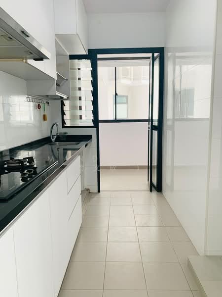 808D Choa Chu Kang Avenue 1, 808D Choa Chu Kang Avenue 1, Dairy Farm / Bukit Panjang / Choa Chu Kang, 3 Bedrooms, 990 sqft, HDB Flat For Sale, by Mandy Ei ( 梁文欣 ), 500201699 - Kitchen - PropertyGuru.com.sg
