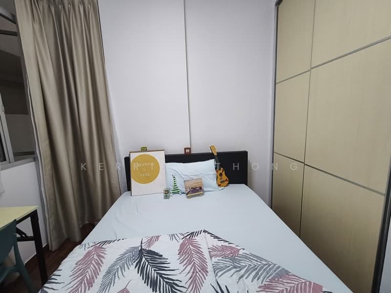 The Lakeshore, 33 Jurong West Street 41, Room Rental, 120 sqft, Condominium For Rent, by Kerrine Thong, 500201702 - Bedroom - PropertyGuru.com.sg