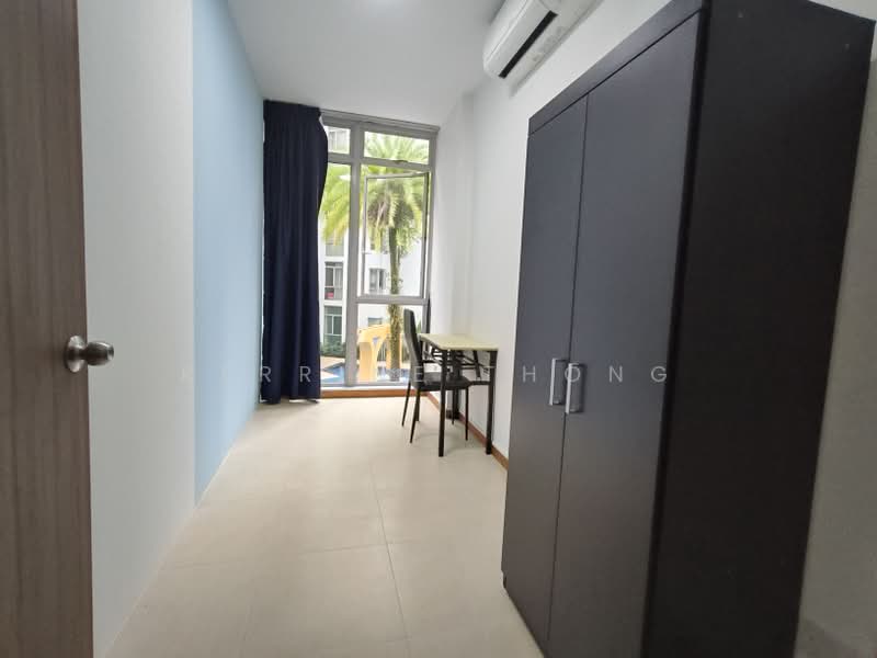 The Lakeshore, 33 Jurong West Street 41, Room Rental, 120 sqft, Condominium For Rent, by Kerrine Thong, 500201702 - Bedroom 4/5 - PropertyGuru.com.sg