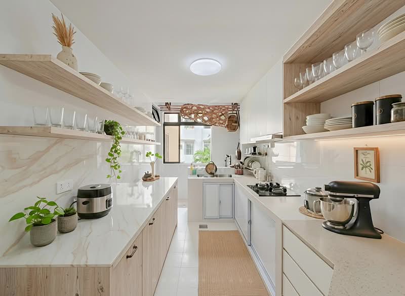 Silahis Apartments, 121 Lorong K Telok Kurau, 3 Bedrooms, 1,280 sqft, Apartment For Sale, by Chervon Lee, 500201706 - Kitchen - PropertyGuru.com.sg