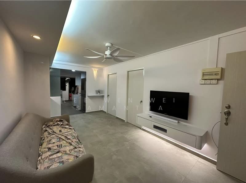 120 Ho Ching Road, 120 Ho Ching Road, 3 Bedrooms, 721 sqft, HDB Flat For Sale, by Lee Wen Wei Samantha, 500201707 - Living Room - PropertyGuru.com.sg