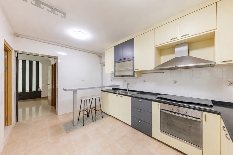 128D Punggol Field Walk, 128D Punggol Field Walk, 3 Bedrooms, 1,184 sqft, HDB Flat For Sale, by Khai Yuen Hong, 500201709 - Kitchen - PropertyGuru.com.sg