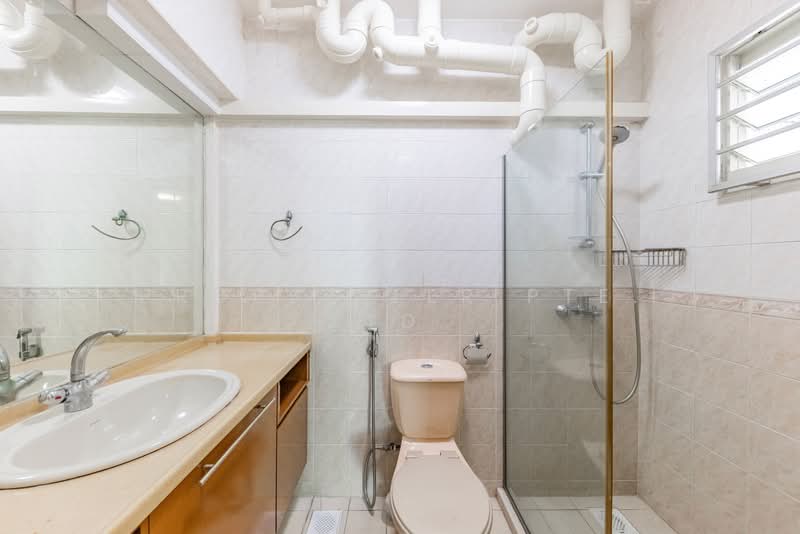 128D Punggol Field Walk, 128D Punggol Field Walk, 3 Bedrooms, 1,184 sqft, HDB Flat For Sale, by Khai Yuen Hong, 500201709 - Bathroom - PropertyGuru.com.sg