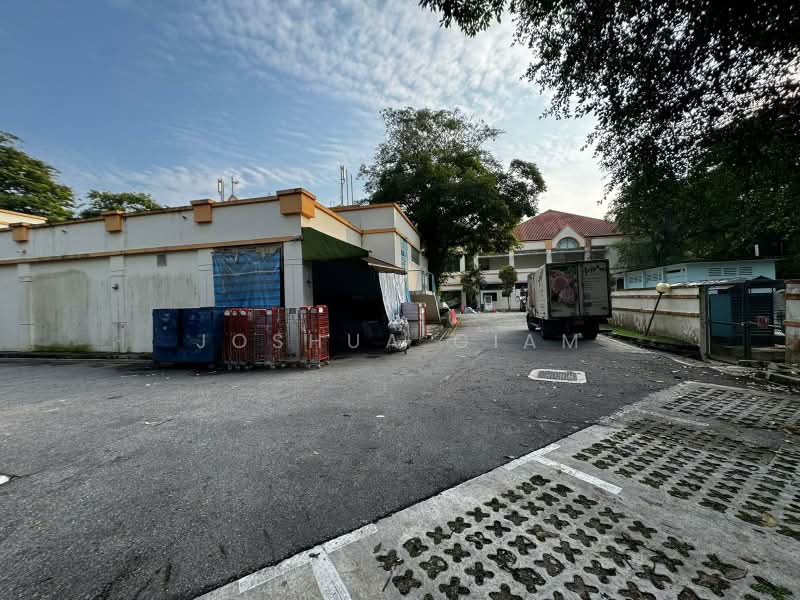 Clementi Arcade sunset way near SIM and NUS, , 9,246 sqft, Mall Shop For Sale, by Joshua Giam, 500201710 - Exterior - CommercialGuru.com.sg
