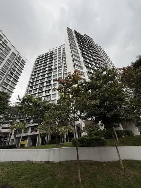 476B Upper Serangoon View, 476B Upper Serangoon View, 3 Bedrooms, 990 sqft, HDB Flat For Sale, by Robert Foo, 500201714 - Exterior - PropertyGuru.com.sg