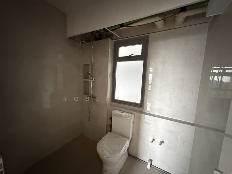 476B Upper Serangoon View, 476B Upper Serangoon View, 3 Bedrooms, 990 sqft, HDB Flat For Sale, by Robert Foo, 500201714 - Bathroom - PropertyGuru.com.sg