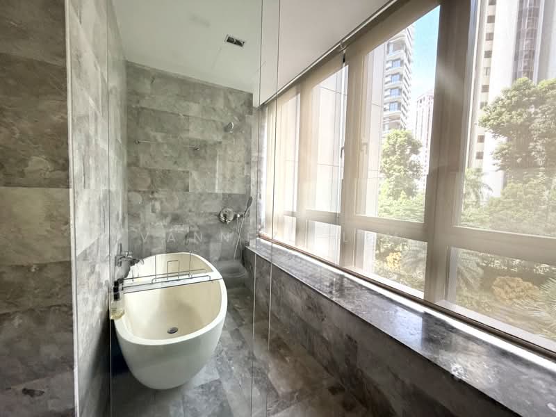 OUE Twin Peaks, 33 Leonie Hill Road, 3 Bedrooms, 1,399 sqft, Condominium For Sale, by Vanneza Lim, 500201726 - Bathroom - PropertyGuru.com.sg