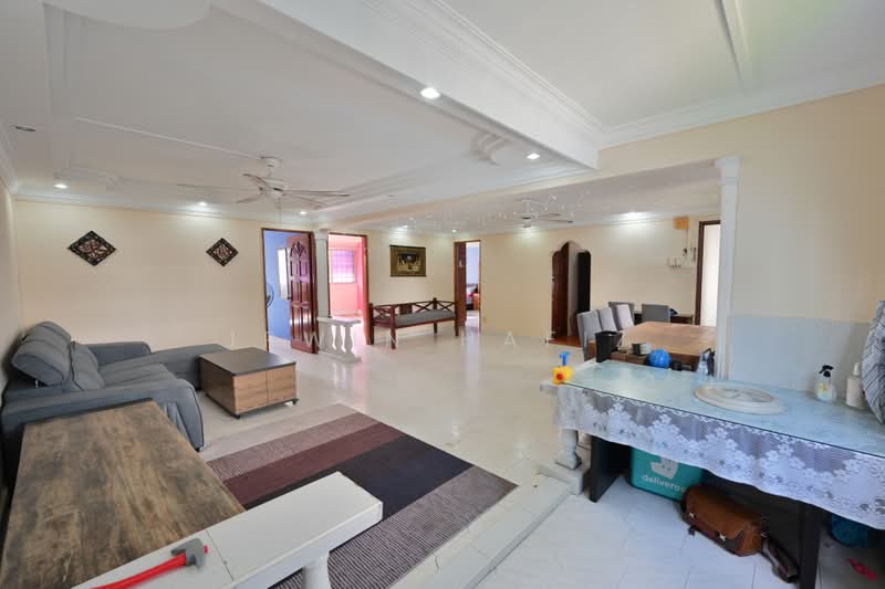 120 Pending Road, 120 Pending Road, 3 Bedrooms, 1,410 sqft, HDB Flat For Sale, by Irwin Hafiz, 500201731 - Living Room - PropertyGuru.com.sg