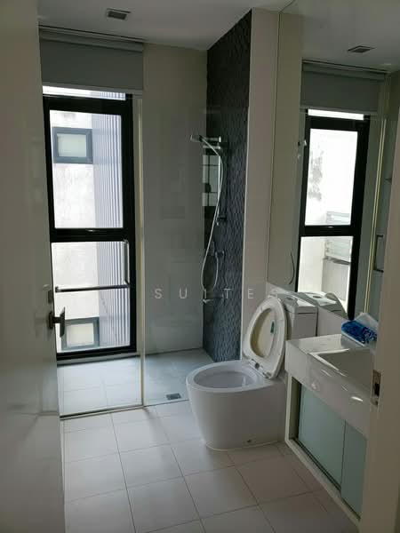 Cubik, 81 Lorong K Telok Kurau, 3 Bedrooms, 2,120 sqft, Apartment For Rent, by JULIAN NEO, 500201750 - Bathroom - PropertyGuru.com.sg