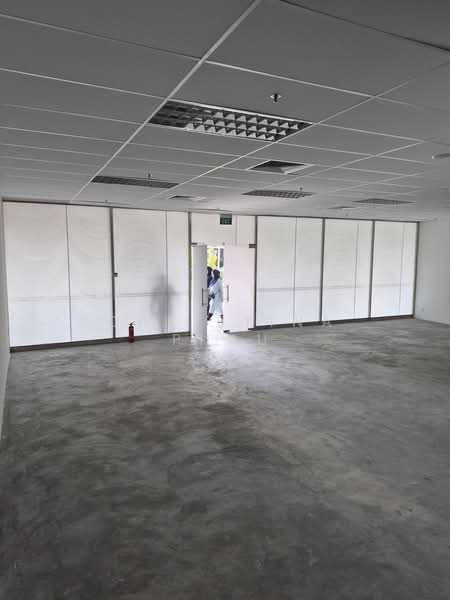 Telepark, 5 Tampines Central 6, 1,587 sqft, Other Retail For Rent, by Christina Phau, 500201752 - Interior - CommercialGuru.com.sg