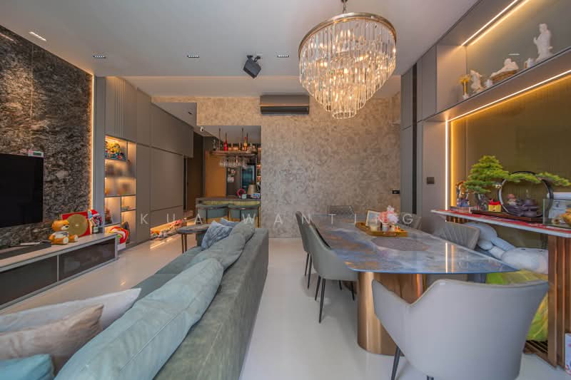 Soleil @ Sinaran, 6 Sinaran Drive, 3 Bedrooms, 1,098 sqft, Condominium For Sale, by Kua WanTing, 500201757 - Living Room - PropertyGuru.com.sg
