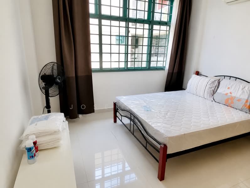 Changi Green, 718 Upper Changi Road East, 2 Bedrooms, 872 sqft, Condominium For Rent, by Joseph Lee, 500201784 - Bedroom - PropertyGuru.com.sg