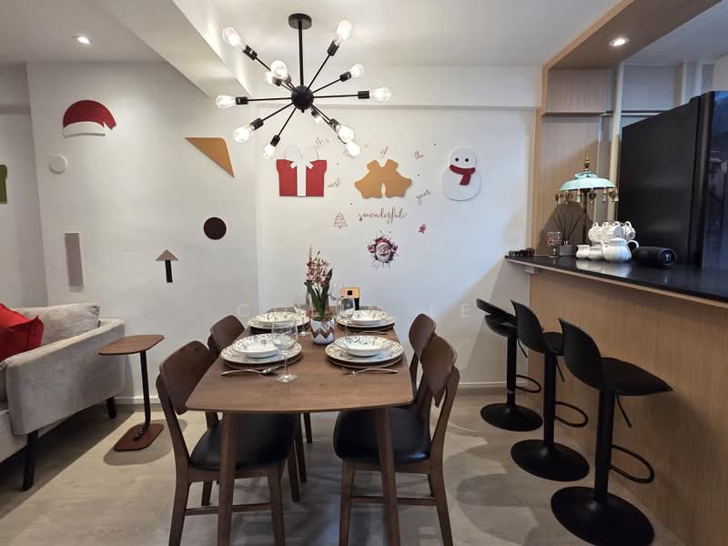 4 Holland Close, 4 Holland Close, 2 Bedrooms, 700 sqft, HDB Flat For Sale, by Colin Ee, 500201786 - Dining Room - PropertyGuru.com.sg