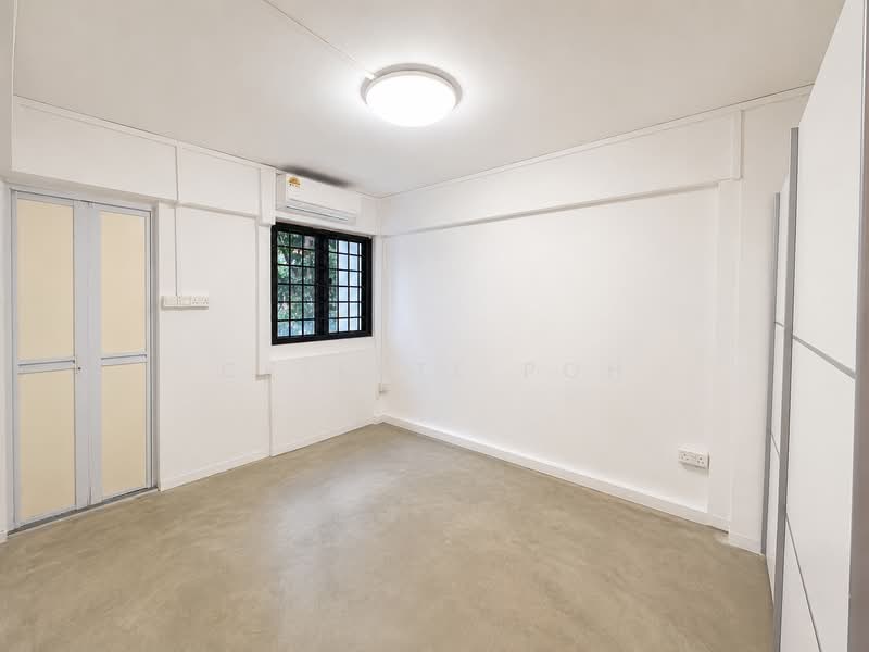 229 Serangoon Avenue 4, 229 Serangoon Avenue 4, 3 Bedrooms, 980 sqft, HDB Flat For Sale, by Celeste Poh, 500201791 - Master room - PropertyGuru.com.sg