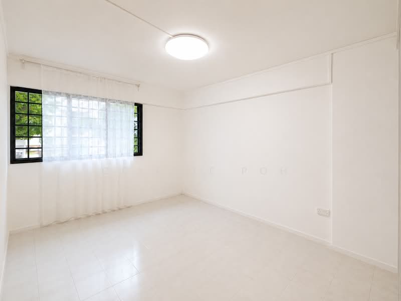 229 Serangoon Avenue 4, 229 Serangoon Avenue 4, 3 Bedrooms, 980 sqft, HDB Flat For Sale, by Celeste Poh, 500201791 - Common Room - PropertyGuru.com.sg