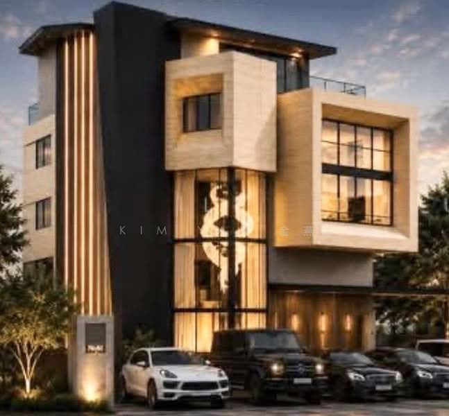 Brand New&Luxury, 5 levels with Lift &Pool, Bright&spacious with high ceiling at elevated ground, wattern estate - call 8130 3636 to view!, 6 Bedrooms, 9,614 sqft, Bungalow House For Sale, by Kim Yan 金燕, 500201801 - Exterior - PropertyGuru.com.sg