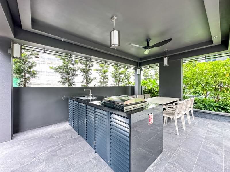Midtown Bay, 122 Beach Road, 1 Bedroom, 409 sqft, Condominium For Sale, by Vernon Low, 500201802 - PropertyGuru.com.sg
