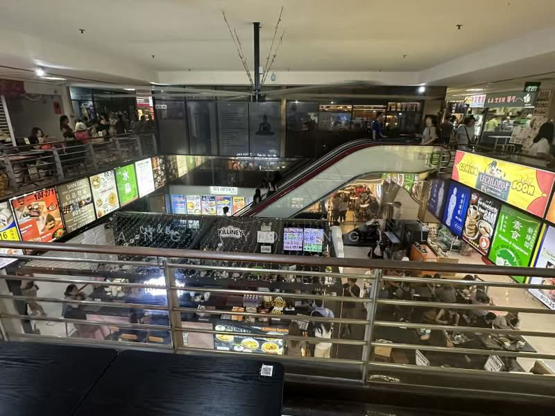 Fortune Centre, 190 Middle Road, 400 sqft, Food & Beverage For Rent, by Yang (Young) Li, 500201814 - A busy place - CommercialGuru.com.sg