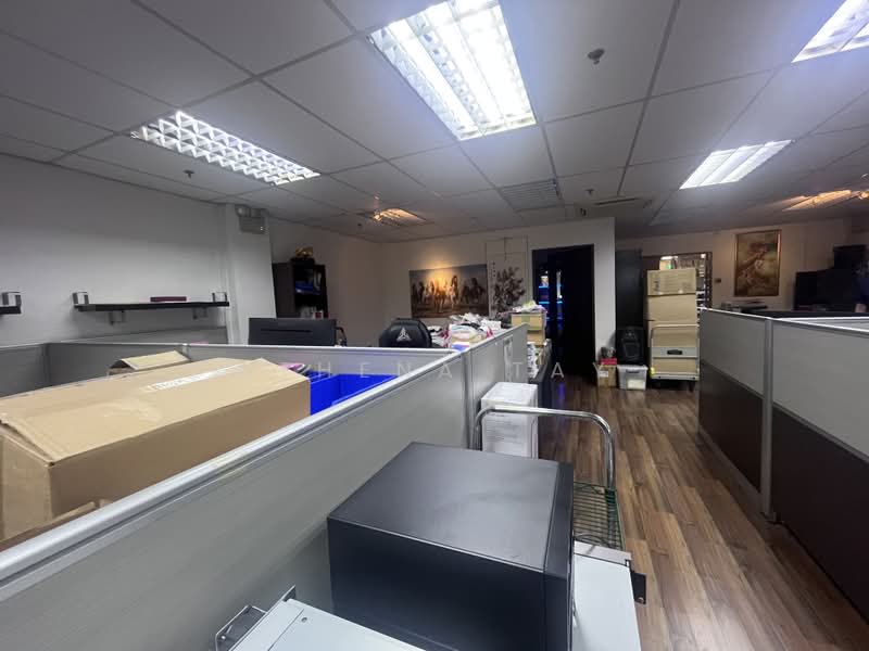 APS Industrial Building, 49 Jalan Pemimpin, 2,118 sqft, Light Industrial (B1) For Rent, by Athena Tay, 500201816 - CommercialGuru.com.sg