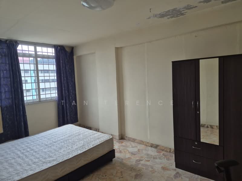 410 Tampines Street 41, 410 Tampines Street 41, 3 Bedrooms, 750 sqft, HDB Flat For Rent, by Tan Terence, 500201821 - Bedroom - PropertyGuru.com.sg
