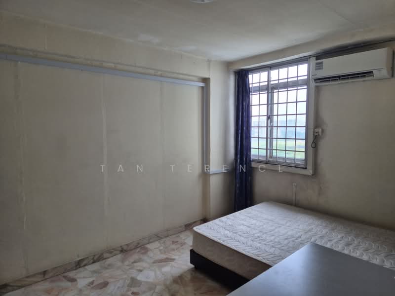 410 Tampines Street 41, 410 Tampines Street 41, 3 Bedrooms, 750 sqft, HDB Flat For Rent, by Tan Terence, 500201821 - Bedroom - PropertyGuru.com.sg