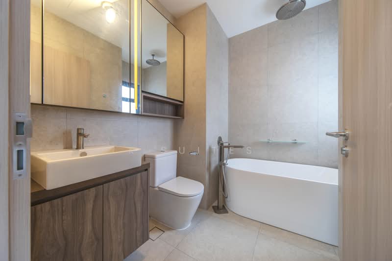 K Suites, 21 Lorong K Telok Kurau, 5 Bedrooms, 1,625 sqft, Apartment For Rent, by JULIAN NEO, 500201832 - Bathroom - PropertyGuru.com.sg