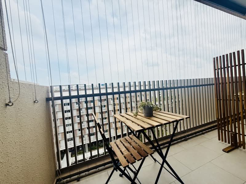 The Vales, 85 Anchorvale Crescent, Room Rental, 108 sqft, Condominium For Rent, by Young Chng, 500201859 - Balcony - PropertyGuru.com.sg