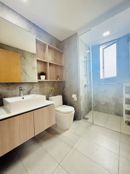 The Vales, 85 Anchorvale Crescent, Room Rental, 108 sqft, Condominium For Rent, by Young Chng, 500201859 - Bathroom - PropertyGuru.com.sg