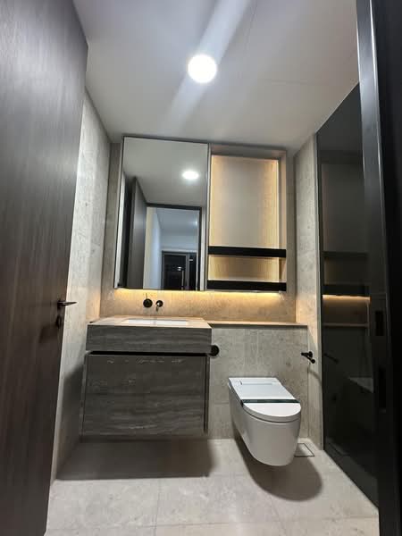 The Reef at King's Dock, 2 Harbourfront Avenue, 2 Bedrooms, 732 sqft, Condominium For Rent, by Daphne Tan, 500201869 - Bathroom - PropertyGuru.com.sg