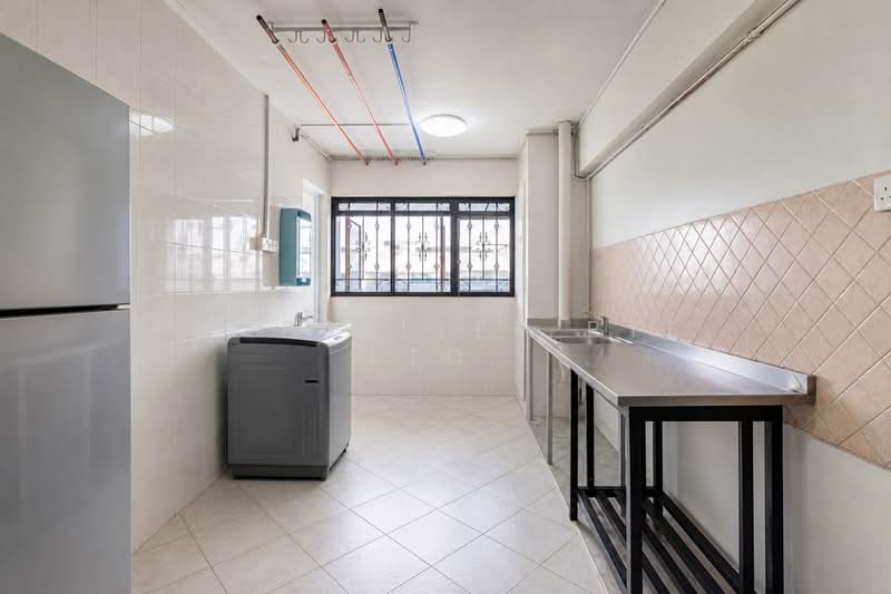 853 Woodlands Street 83, 853 Woodlands Street 83, 3 Bedrooms, 904 sqft, HDB Flat For Sale, by KOH YONG JIAN, 500201877 - Kitchen - PropertyGuru.com.sg