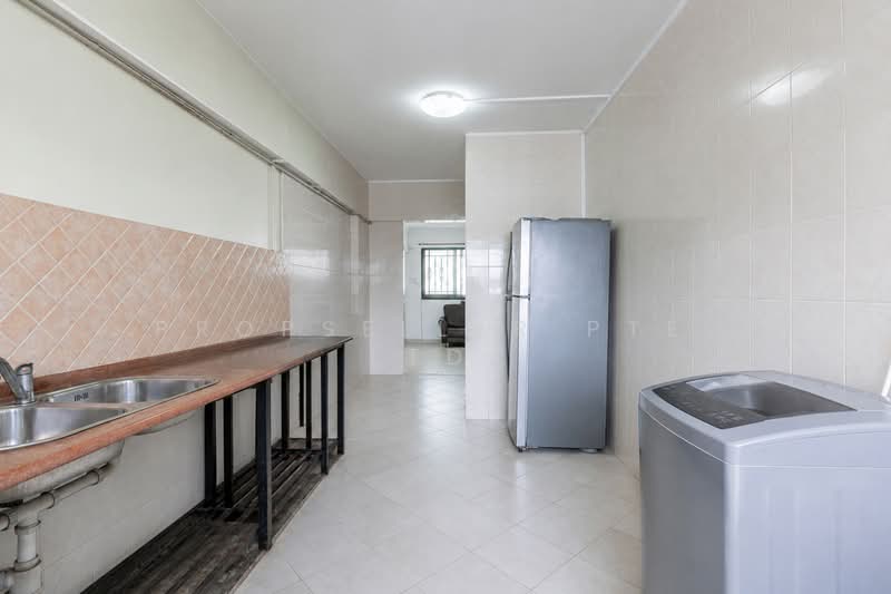 853 Woodlands Street 83, 853 Woodlands Street 83, 3 Bedrooms, 904 sqft, HDB Flat For Sale, by KOH YONG JIAN, 500201877 - Kitchen - PropertyGuru.com.sg