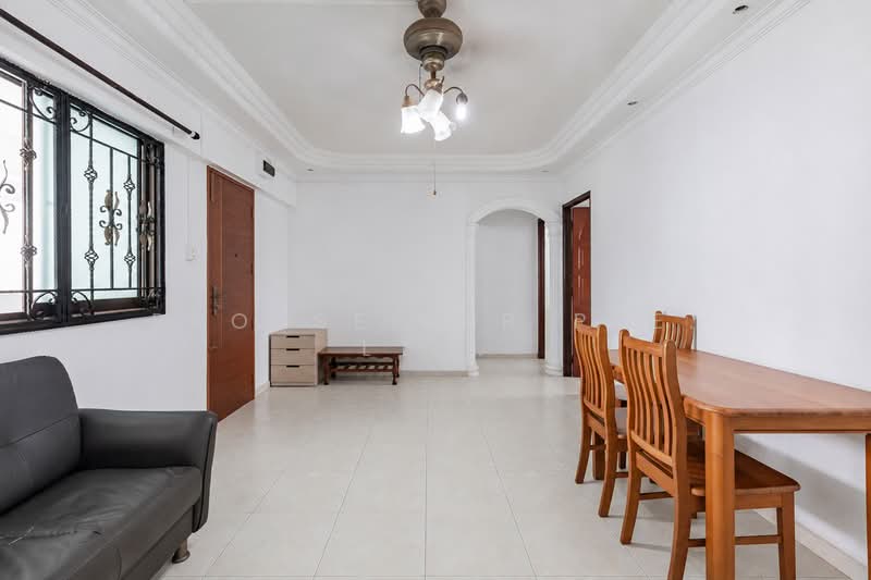 853 Woodlands Street 83, 853 Woodlands Street 83, 3 Bedrooms, 904 sqft, HDB Flat For Sale, by KOH YONG JIAN, 500201877 - Living Room - PropertyGuru.com.sg