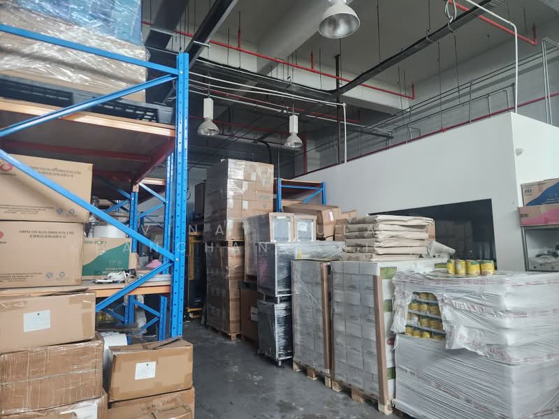 Pantech Business Hub, 196 Pandan Loop, 3,638 sqft, Factory / Workshop (B2) For Sale, by Vinay Gulab Khanchandani ( Vincent ), 500201880 - CommercialGuru.com.sg