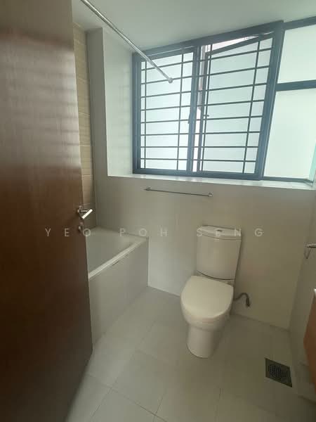 The Treeline, 110 Lorong G Telok Kurau, 2 Bedrooms, 960 sqft, Apartment For Rent, by Yeo Poh Seng, 500201893 - Bathroom - PropertyGuru.com.sg