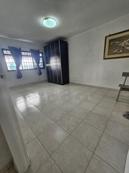 534 Woodlands Drive 14, 534 Woodlands Drive 14, 3 Bedrooms, 1,335 sqft, HDB Flat For Rent, by Chew Jennifer, 500201899 - Master Room - PropertyGuru.com.sg