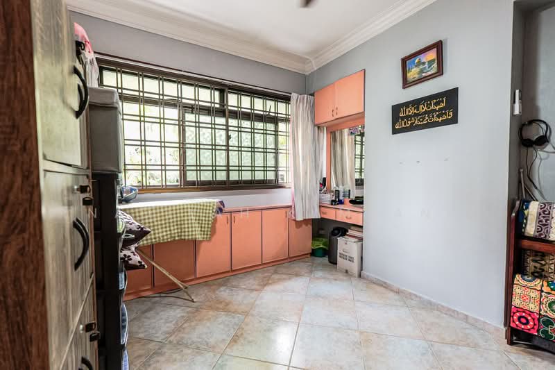 162 Jalan Teck Whye, 162 Jalan Teck Whye, 3 Bedrooms, 1,302 sqft, HDB Flat For Sale, by Nadiyah Kamsani, 500201903 - PropertyGuru.com.sg
