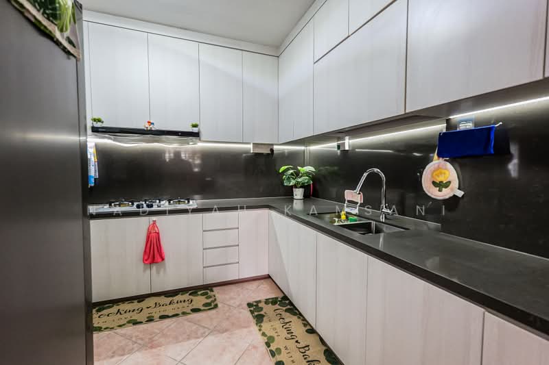 162 Jalan Teck Whye, 162 Jalan Teck Whye, 3 Bedrooms, 1,302 sqft, HDB Flat For Sale, by Nadiyah Kamsani, 500201903 - PropertyGuru.com.sg