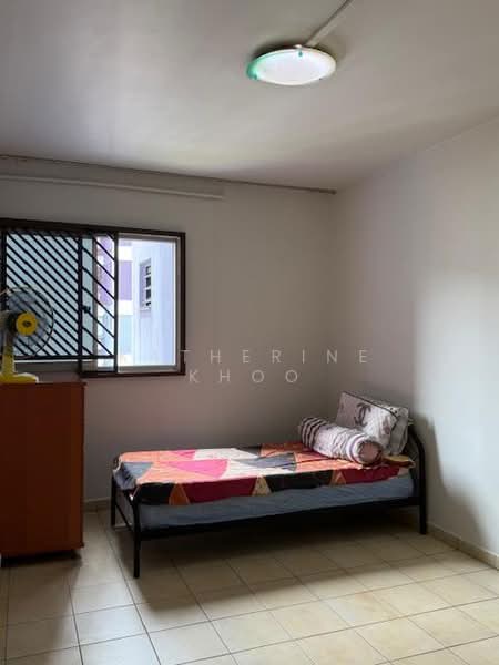 928 Jurong West Street 92, 928 Jurong West Street 92, 3 Bedrooms, 1,119 sqft, HDB Flat For Rent, by Katherine Khoo, 500201910 - Bedroom - PropertyGuru.com.sg