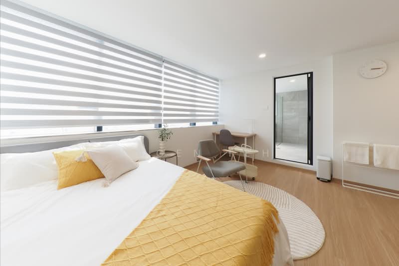 Fully Furnished Serviced Deluxe Studio Apartment At Aljunied MRT, , Room Rental, 340 sqft, Apartment For Rent, by Vagen Teh, 500201915 - Bedroom - PropertyGuru.com.sg