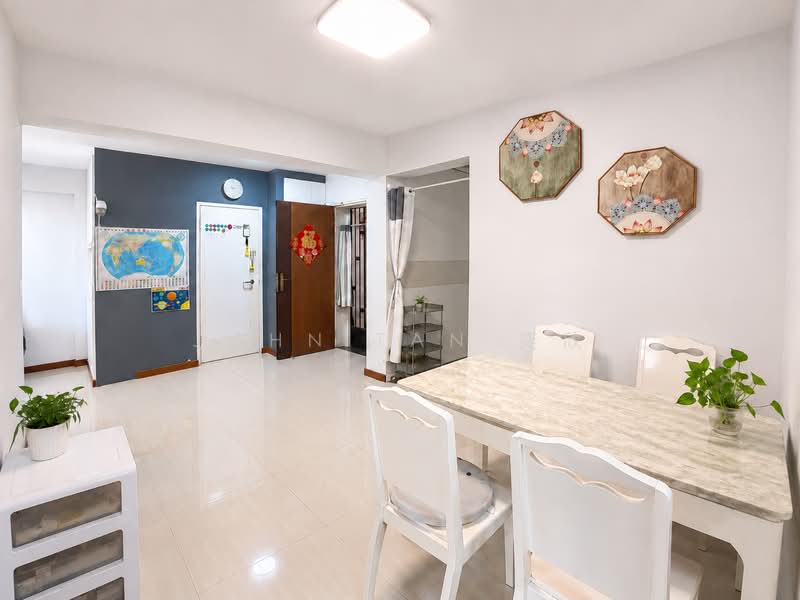 126B Canberra Street, 126B Canberra Street, 3 Bedrooms, 1,033 sqft, HDB Flat For Sale, by John Tan 奕欣, 500201925 - Dining Room - PropertyGuru.com.sg