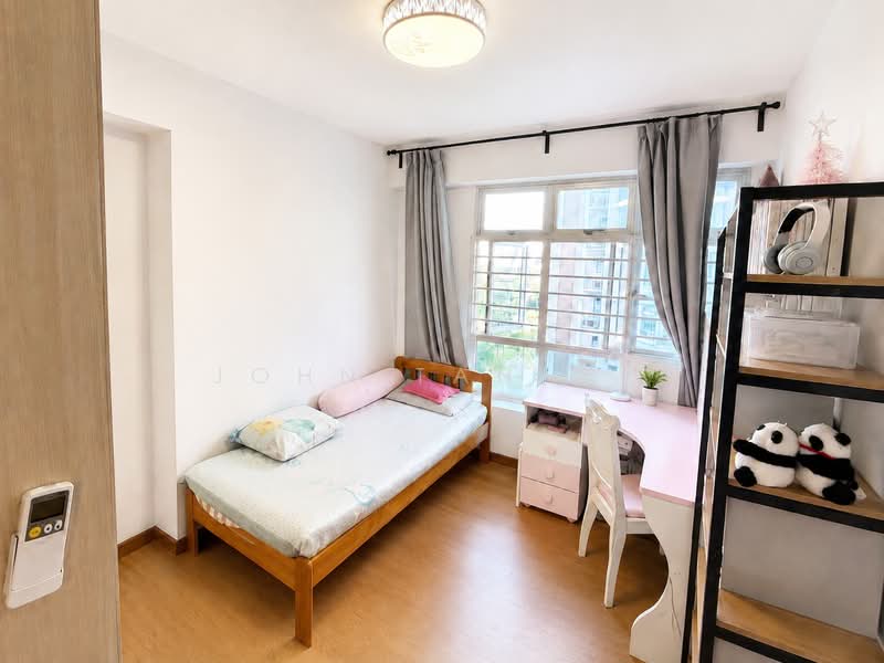 126B Canberra Street, 126B Canberra Street, 3 Bedrooms, 1,033 sqft, HDB Flat For Sale, by John Tan 奕欣, 500201925 - Bedroom - PropertyGuru.com.sg