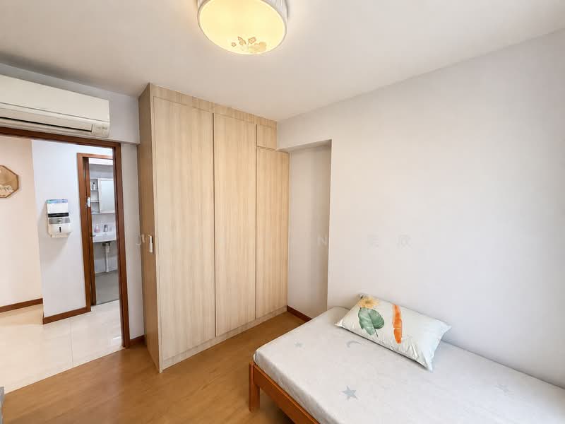 126B Canberra Street, 126B Canberra Street, 3 Bedrooms, 1,033 sqft, HDB Flat For Sale, by John Tan 奕欣, 500201925 - Bedroom - PropertyGuru.com.sg