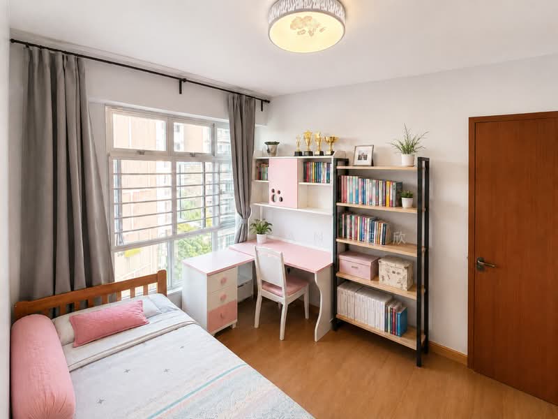 126B Canberra Street, 126B Canberra Street, 3 Bedrooms, 1,033 sqft, HDB Flat For Sale, by John Tan 奕欣, 500201925 - Bedroom - PropertyGuru.com.sg