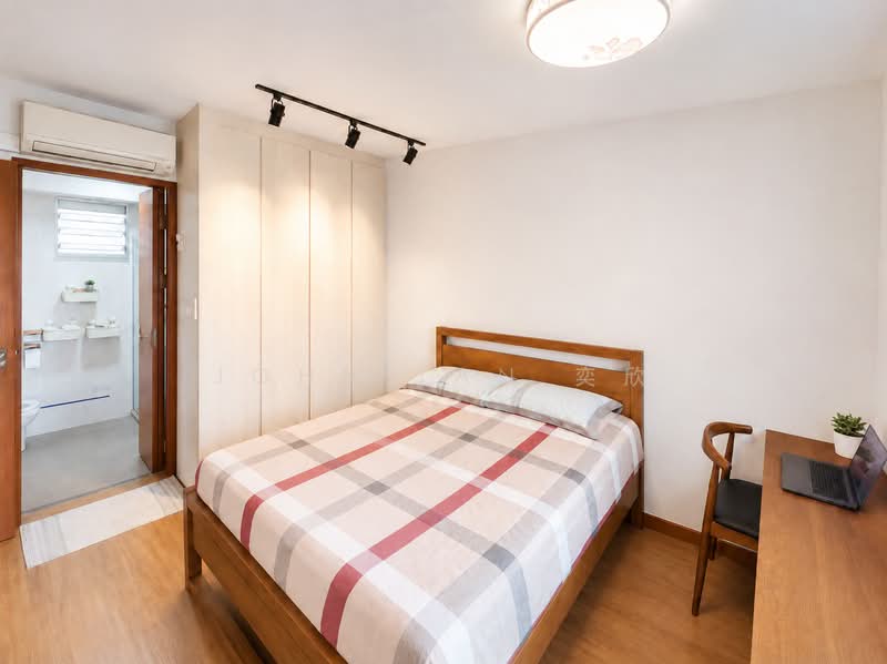 126B Canberra Street, 126B Canberra Street, 3 Bedrooms, 1,033 sqft, HDB Flat For Sale, by John Tan 奕欣, 500201925 - Bedroom - PropertyGuru.com.sg