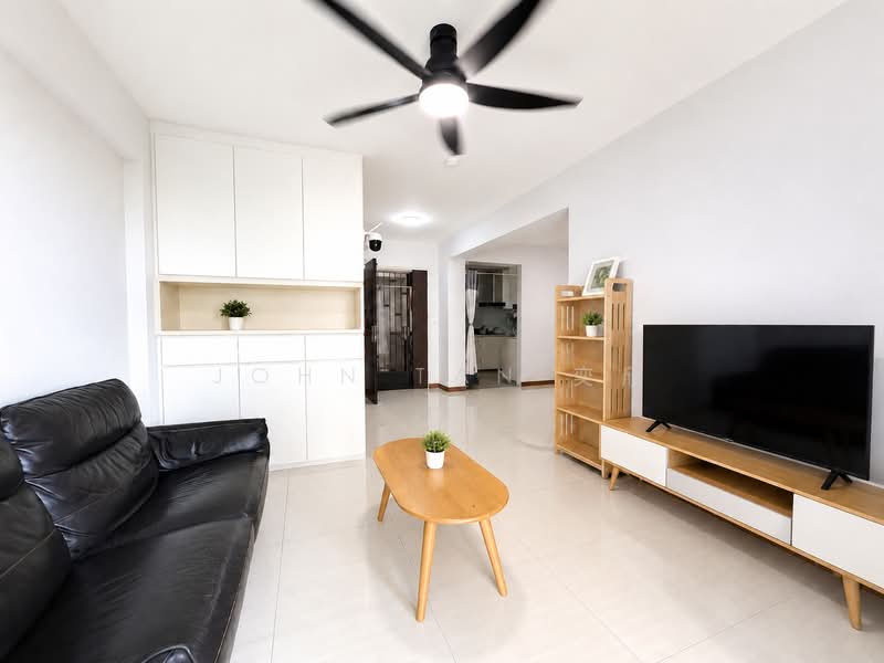 126B Canberra Street, 126B Canberra Street, 3 Bedrooms, 1,033 sqft, HDB Flat For Sale, by John Tan 奕欣, 500201925 - Living Room - PropertyGuru.com.sg