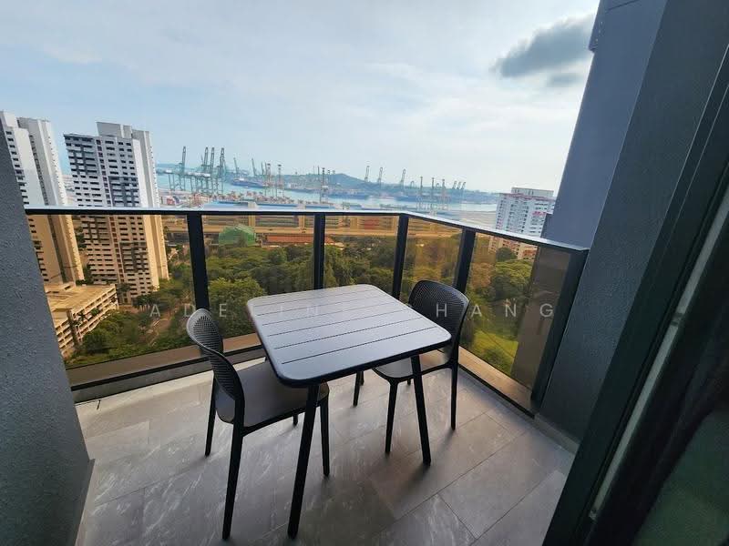 Sky Everton, 50 Everton Road, Chinatown / Tanjong Pagar, 2 Bedrooms, 624 sqft, Condominium For Sale, by Adeline Chang, 500201932 - Balcony - PropertyGuru.com.sg