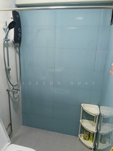 Common Bedroom in Bedok area available for rent! 024, , Room Rental, 143 sqft, HDB Flat For Rent, by Nickson Guay, 500201935 - Bathroom - PropertyGuru.com.sg